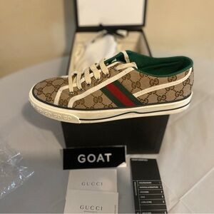 Gucci Beige and Green Sneakers